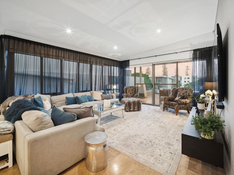 71 Kishorn Road, Mount Pleasant