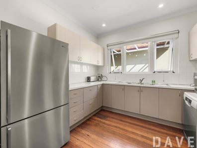 62B Birdwood Street, Innaloo WA 6018
