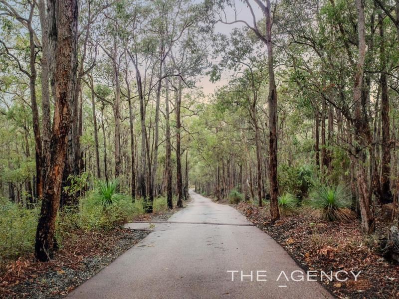 70 Broadway Road, Bickley