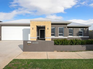11 Rothery Loop, Piara Waters WA 6112
