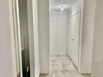 33 Sharperton Meander, Dudley Park WA 6210