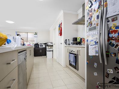 1 Lapwing Way, Wandina WA 6530