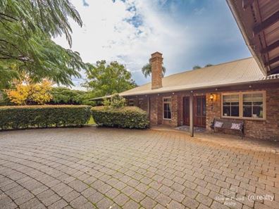 43 Havenvale Crescent, Dianella WA 6059
