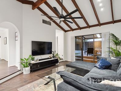2/4 Norton Street, South Perth WA 6151