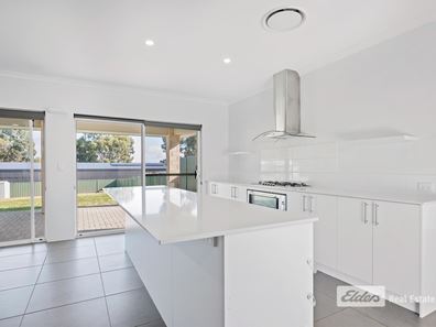 71 Victoria Parade, Donnybrook WA 6239