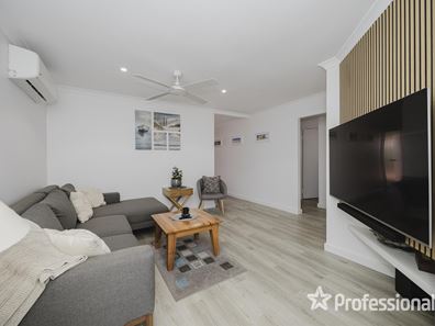 10A Veros Place, Marangaroo WA 6064