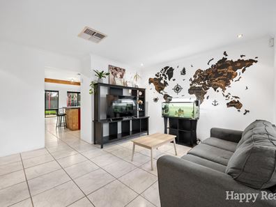 20 Woodhouse Circuit, Canning Vale WA 6155