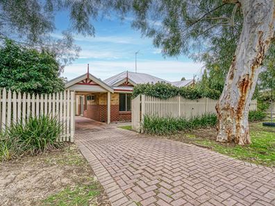 1/32 Holmesdale Road, Woodbridge WA 6056