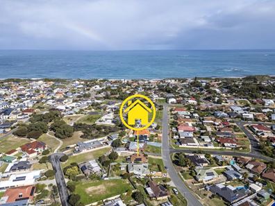 21 St Ives Drive, Yanchep WA 6035