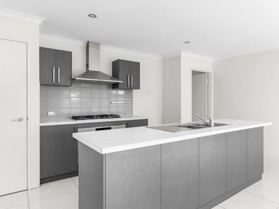 35A Quickly Crescent, Hamilton Hill WA 6163