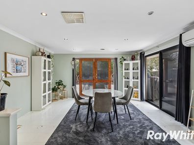 7 Dalona Parkway, Lakelands WA 6180