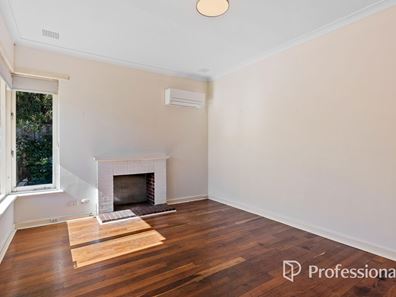 22 Tangmere Way, Balga WA 6061