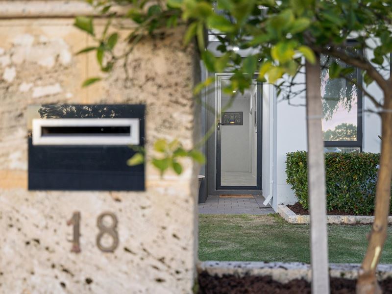 18 Blundell Street, Dayton WA 6055