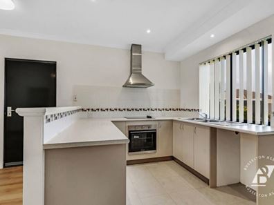 17/450 Bussell Highway, Broadwater WA 6280