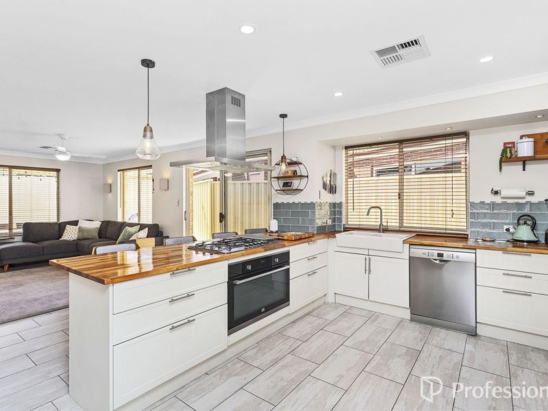 62 Callander Avenue, Kinross