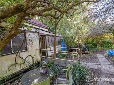 13 George Street, Jarrahdale WA 6124