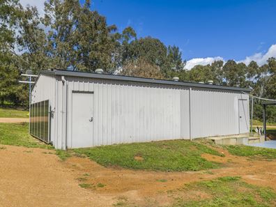 260 Powderbark Road, Lower Chittering WA 6084