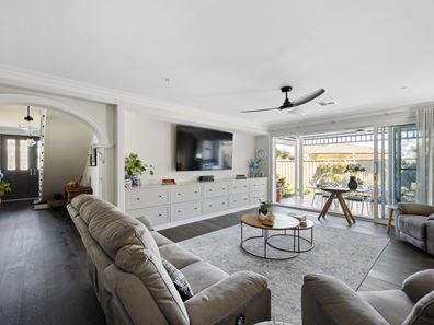 22 Shalvey Close, Duncraig WA 6023