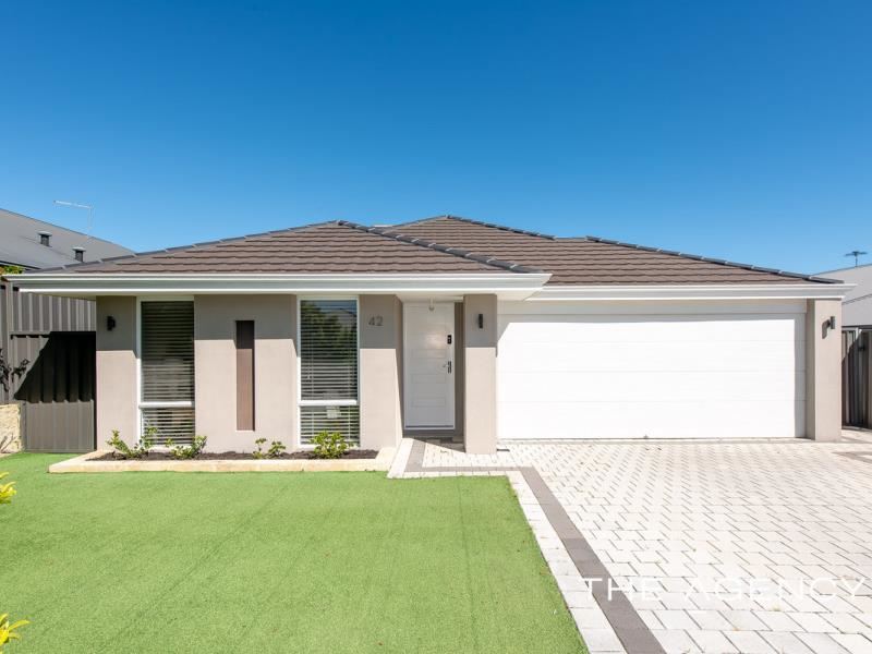 42 Cabernet Loop, Pearsall