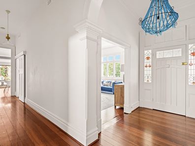 11 Viewway, Nedlands WA 6009