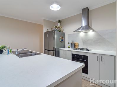 18A Ewell Court, Marangaroo WA 6064