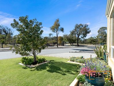 11A Pollen Turn, Banksia Grove WA 6031
