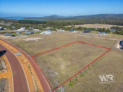 26 Beaufortia Gardens, Hay WA 6333