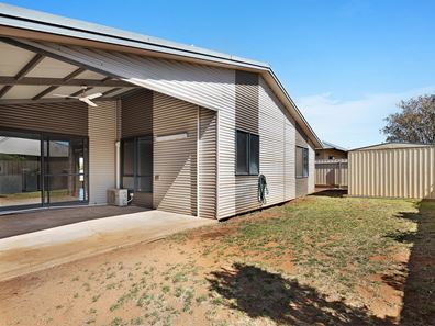 97 Gawthorne Drive, Millars Well WA 6714