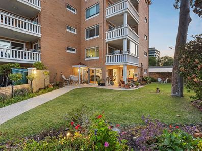 6/39 South Perth Esplanade, South Perth WA 6151