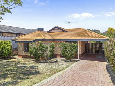15 Milroy Street, Willagee WA 6156