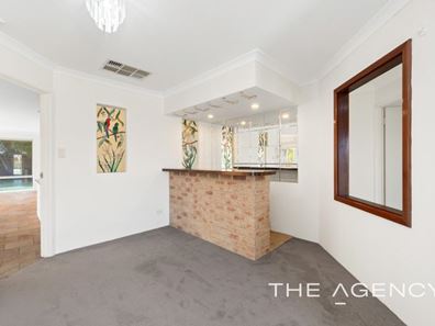 18 Jaywick Close, Safety Bay WA 6169