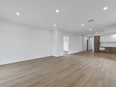 13 Comet Way, Hilbert WA 6112
