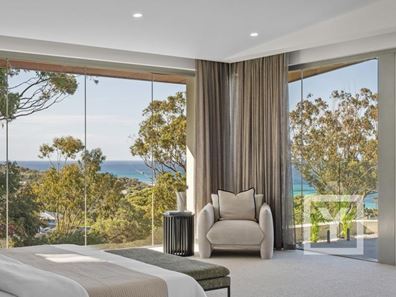 16 Gypsy Street, Eagle Bay WA 6281