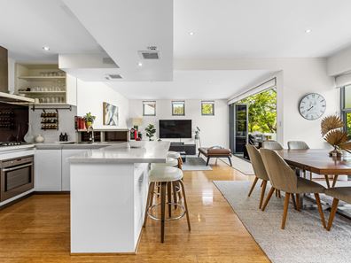1/111-113 Summers Street, Perth WA 6000