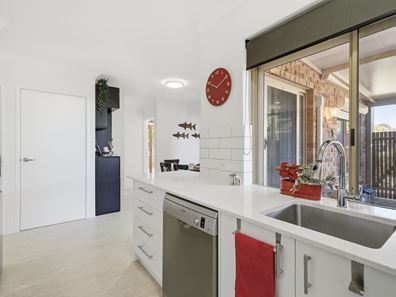 19/7 Harman Road, Sorrento WA 6020