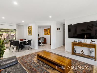 52 Blackwattle Parade, Padbury WA 6025