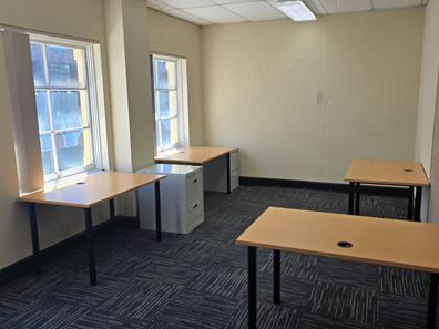 Suite 5 27/35 William Street, Fremantle WA 6160