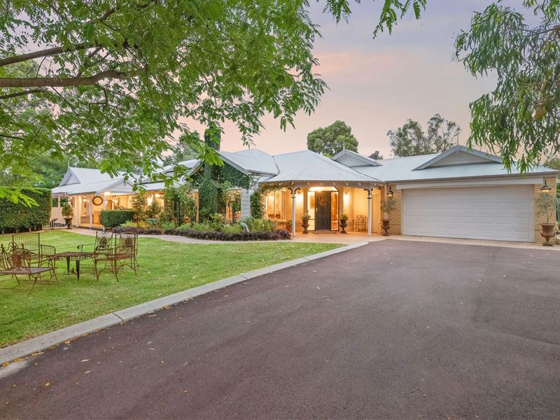 17 Ferntree Place, Henley Brook