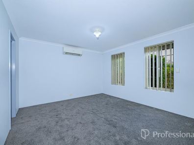6 Longton Way, Ellenbrook WA 6069