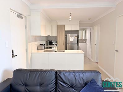 1/20/ Westralia Gardens , Rockingham WA 6168