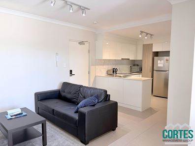 1/20/ Westralia Gardens , Rockingham WA 6168