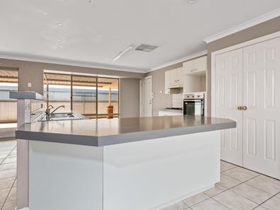 16 Trevaskis Street, Somerville WA 6430