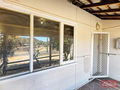 1 Ashworth Crescent, Narrogin WA 6312