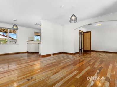 17 Fox Street, Spearwood WA 6163