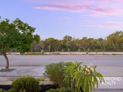 87 Boomerang Loop, Banksia Grove WA 6031