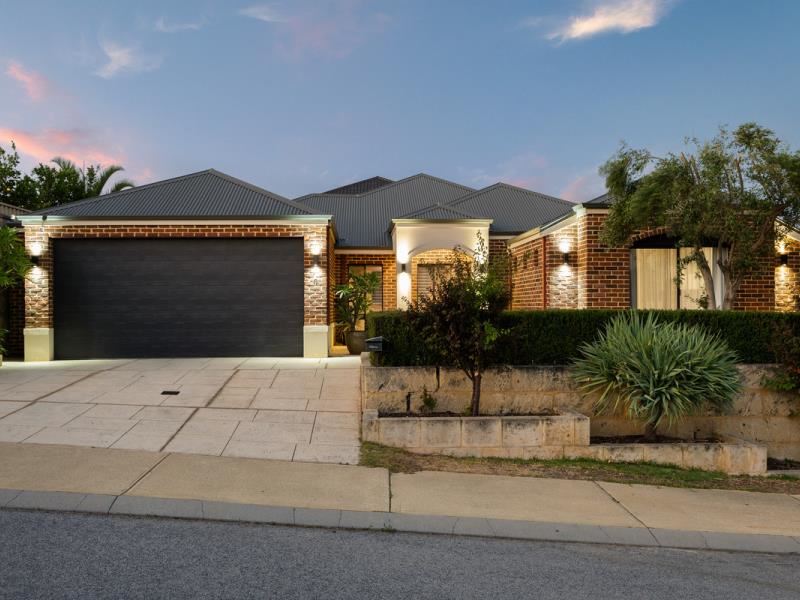 6 Stavros Way, Iluka