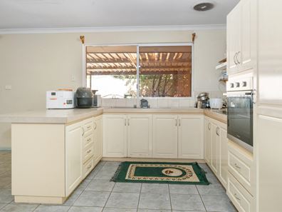 100A Lyall Street, Lamington WA 6430