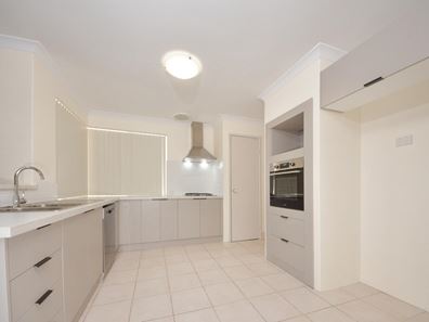53A Georgetown Drive, Safety Bay WA 6169