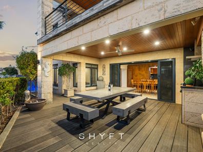 10 Ocean Falls Boulevard, Mindarie WA 6030