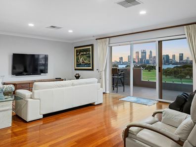 14/219 Mill Point Road, South Perth WA 6151